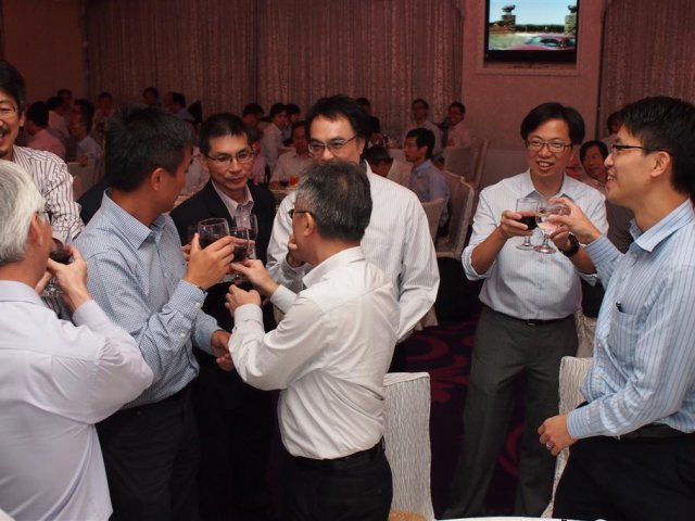 P9273597 (Large)